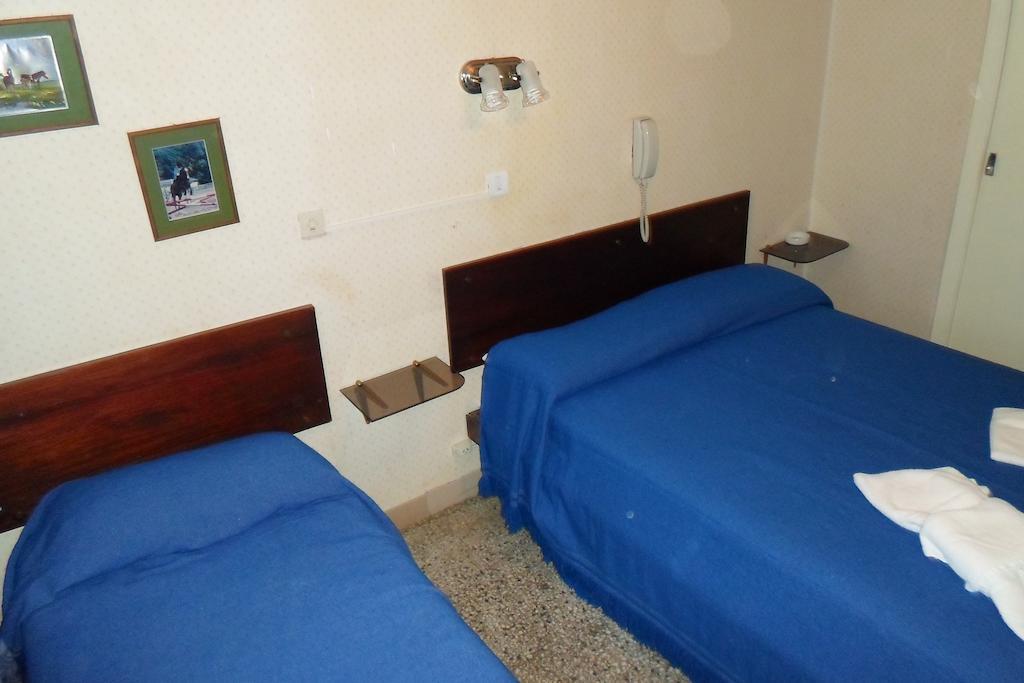 Hotel Mirasol Necochea Kamer foto